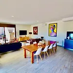 V&v Lloret- Marie Luxury House With Air Conditioning Lloret de Mar
