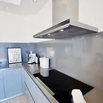 V&v Lloret- Marie Luxury House With Air Conditioning Villa Lloret de Mar