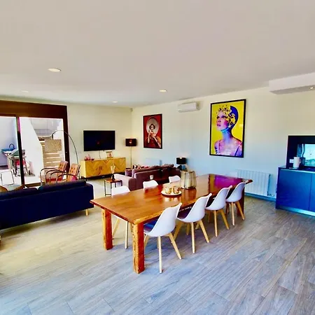 V&v Lloret- Marie Luxury House With Air Conditioning Lloret de Mar