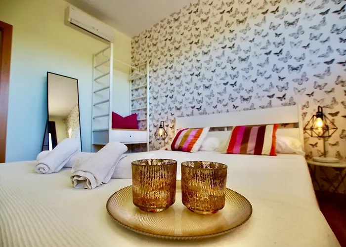 V&v Lloret- Marie Luxury House With Air Conditioning Willa