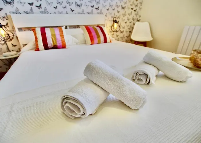 V&v Lloret- Marie Luxury House With Air Conditioning *