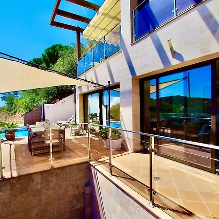 Villa V&v Lloret- Marie Luxury House With Air Conditioning *