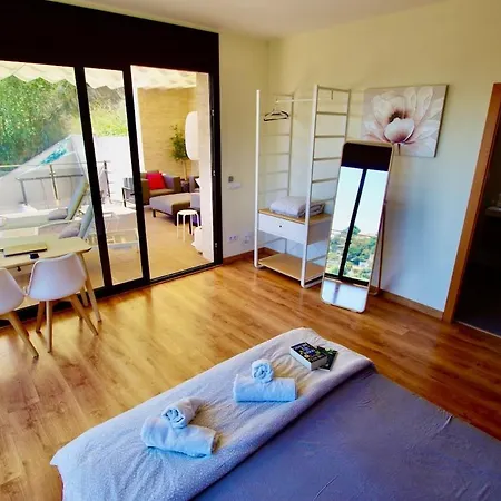 V&v Lloret- Marie Luxury House With Air Conditioning Villa *