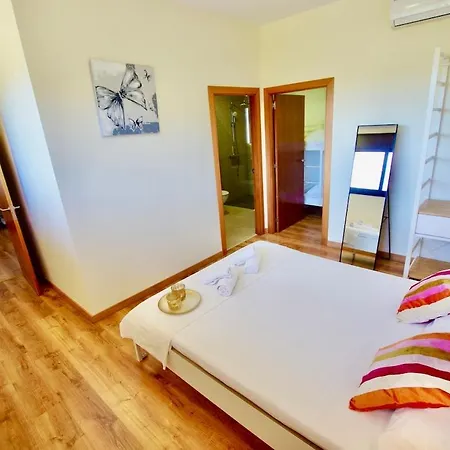 V&v Lloret- Marie Luxury House With Air Conditioning