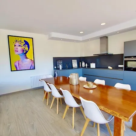 V&v Lloret- Marie Luxury House With Air Conditioning Lloret de Mar