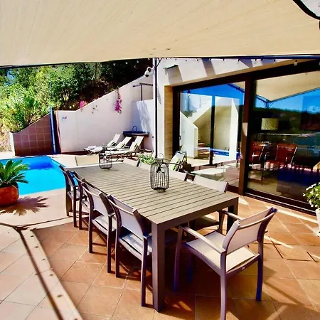 V&v Lloret- Marie Luxury House With Air Conditioning