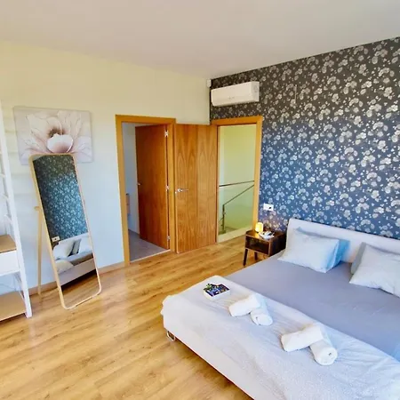 V&v Lloret- Marie Luxury House With Air Conditioning Lloret de Mar