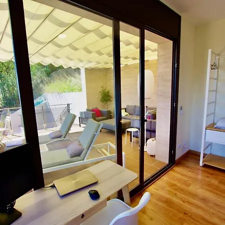 V&v Lloret- Marie Luxury House With Air Conditioning Villa