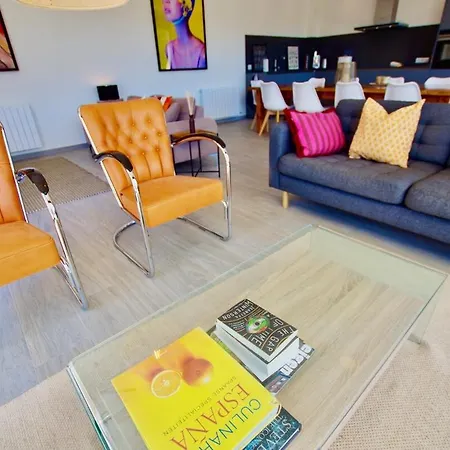 V&v Lloret- Marie Luxury House With Air Conditioning Villa Lloret de Mar