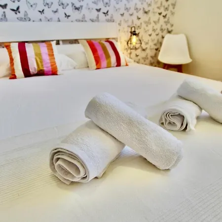 V&v Lloret- Marie Luxury House With Air Conditioning *